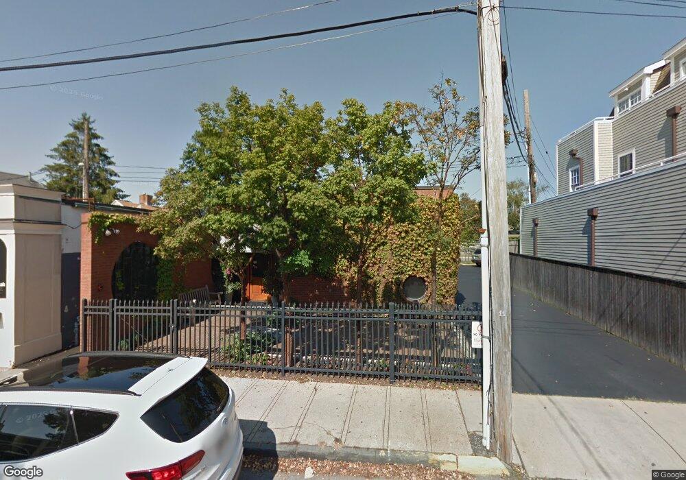 98 William St, Newport, RI 02840 - photo 1