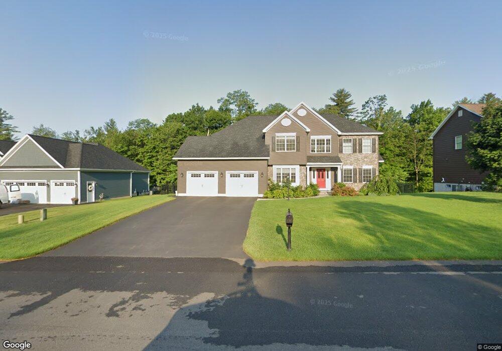 81 Tamarack Ln, Schenectady, NY 12309 - photo 1