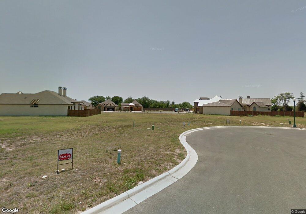 1312 Gruene Leaf Dr, New Braunfels, TX 78130 - photo 1