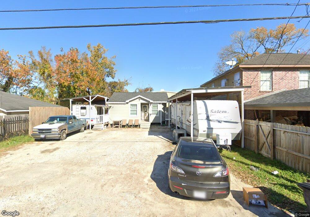 1821 Norlinda St, Houston, TX 77093 - photo 1