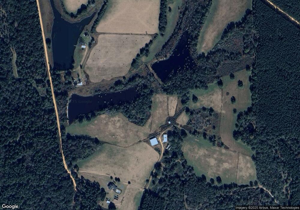 555 Juniper Rd, Nicholls, GA 31554 - photo 1