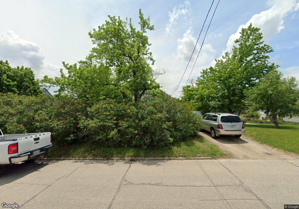 55 29th Ave SW, Cedar Rapids, IA 52404 - photo 1