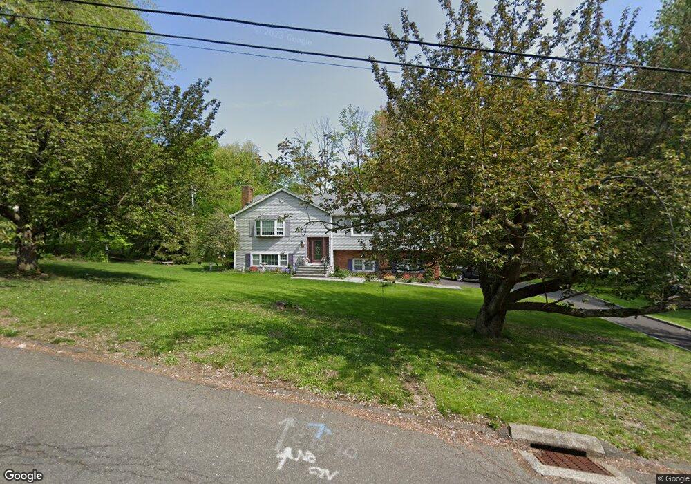 9 Rock Spring Rd, Trumbull, CT 06611 - photo 1