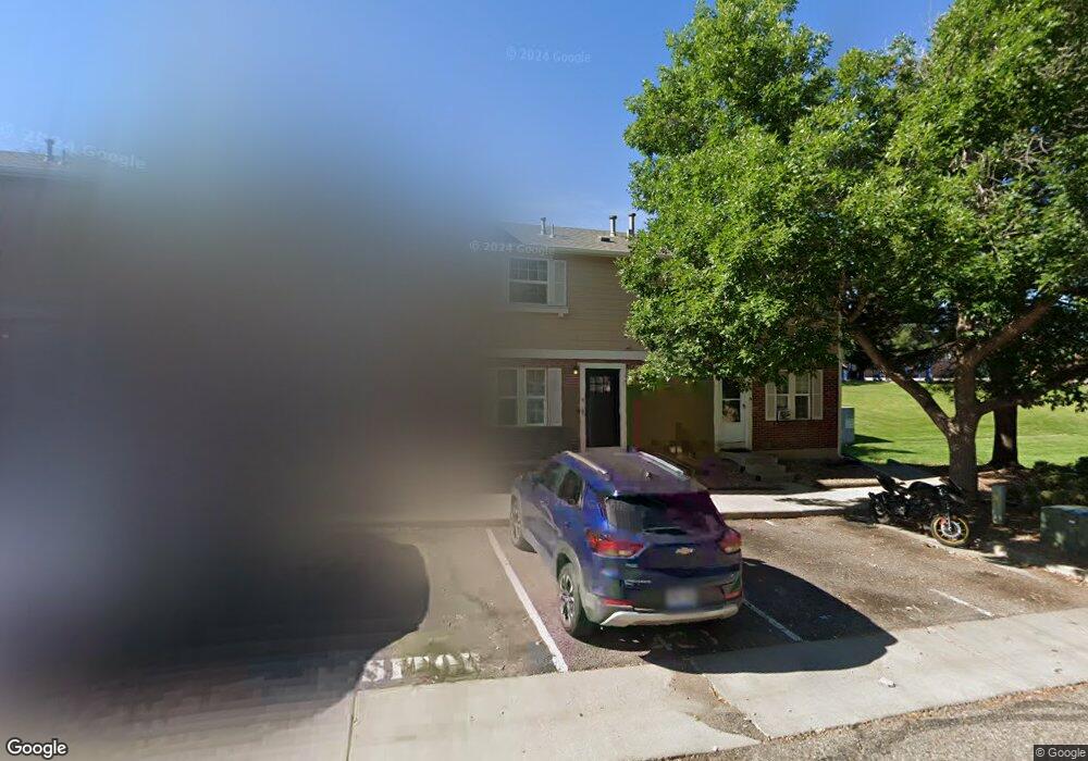 1543 S Ouray Cir unit C, Aurora, CO 80017 - photo 1