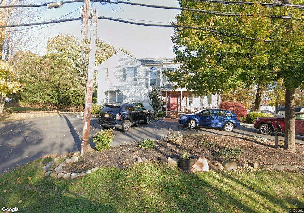 638 Vosseller Ave, Bound Brook, NJ 08805 - photo 1