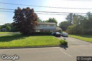 1 Branch Dr, Smithtown, NY 11787