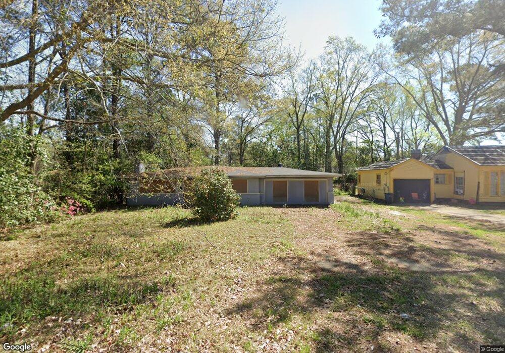 614 Laurel St, McComb, MS 39648 - photo 1