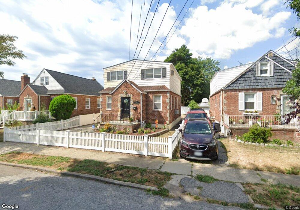 76 Fairfield St, Valley Stream, NY 11581 - photo 1