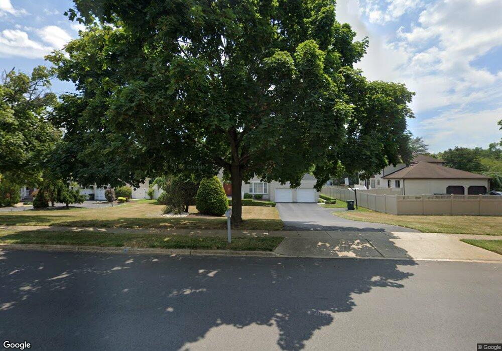 127 Wyncrest Rd, Marlboro, NJ 07746 - photo 1