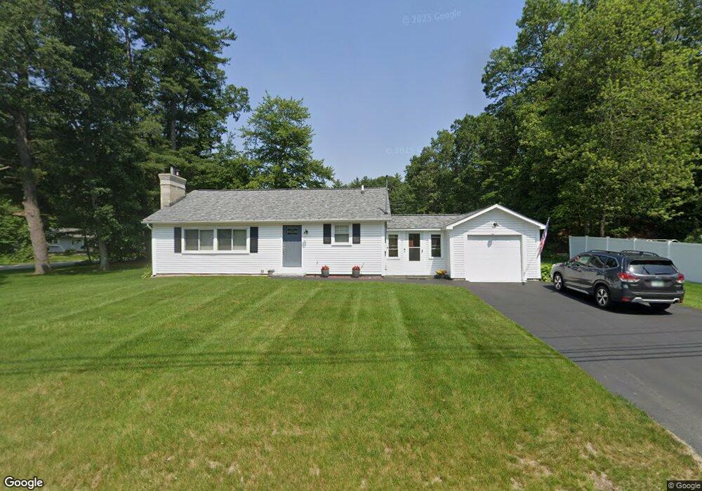 112 Highland St, Hudson, NH 03051 - photo 1