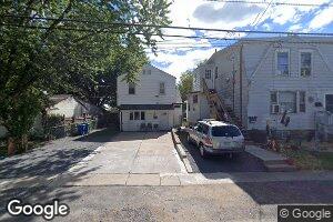 906 Main Ave, Croydon, PA 19021