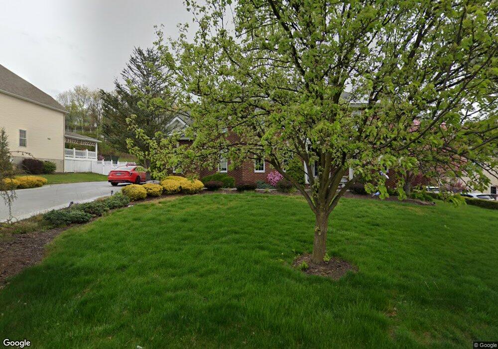 430 White Birch Dr, Archbald, PA 18403 - photo 1