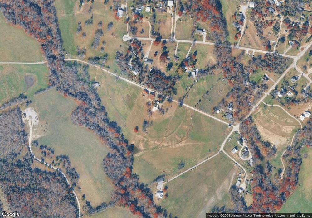 711 Lone Star Ln, Azle, TX 76020 - photo 1