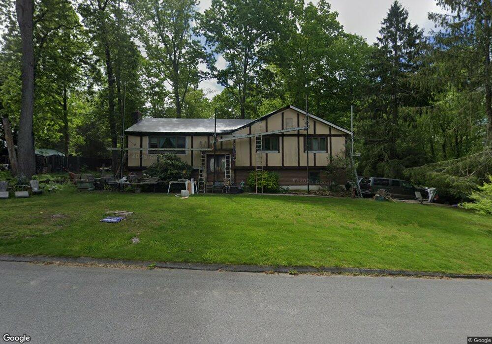 32 Kingswood Dr, North Stonington, CT 06359 - photo 1