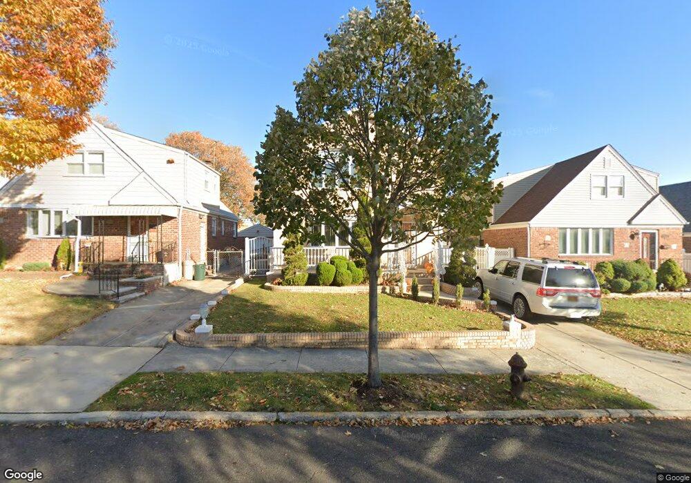15447 25th Dr, Flushing, NY 11354 - photo 1
