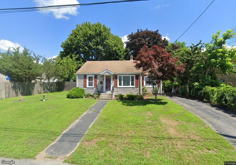 39 Parade Rd, Warwick, RI 02886 - photo 1