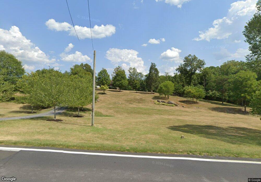 2140 Stonewall Jackson Hwy, Bentonville, VA 22610 - photo 1