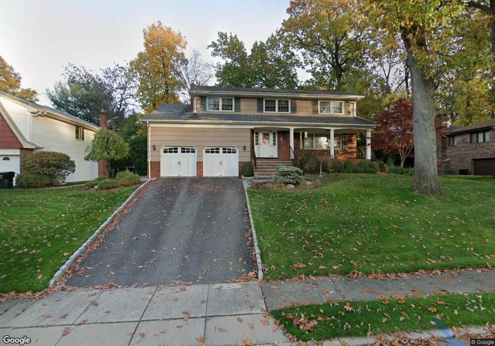 379 Valley View Ave, Paramus, NJ 07652 - photo 1