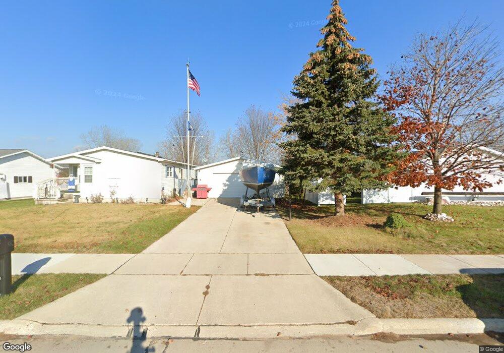2810 46th St, Two Rivers, WI 54241 - photo 1