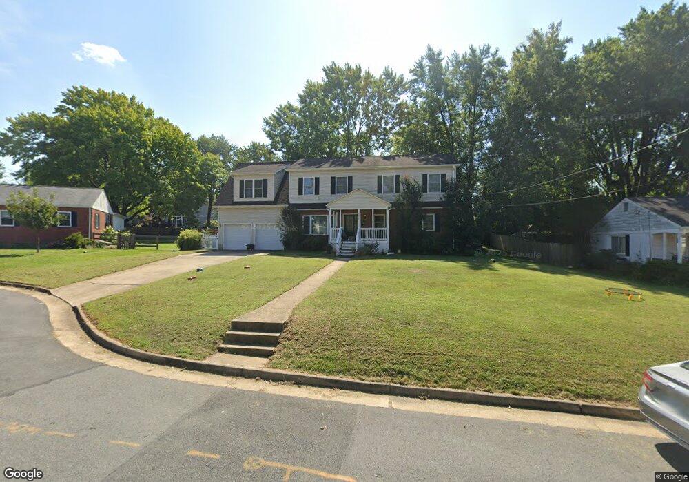 6515 32nd St, Falls Church, VA 22046 - photo 1