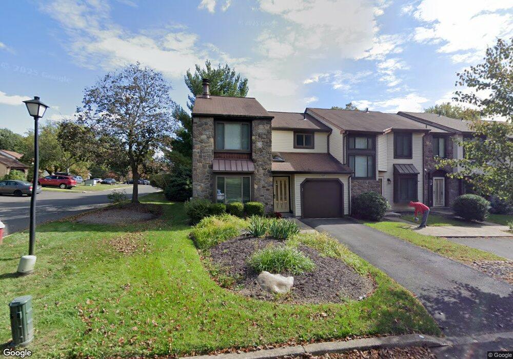 105 Windham Ct, Newtown, PA 18940 - photo 1