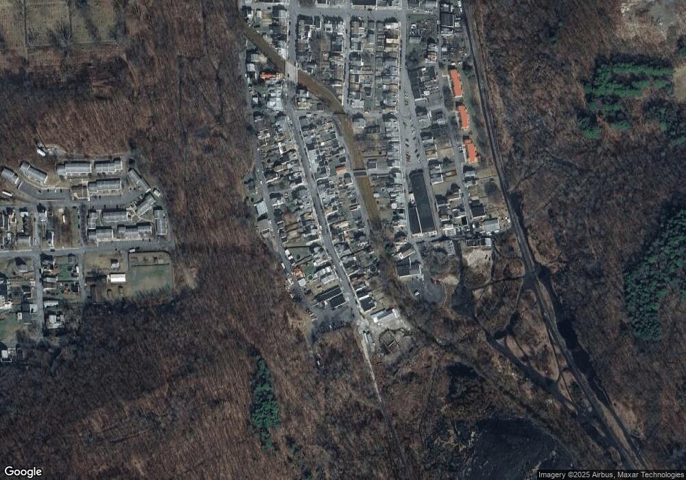 439 S Shamokin St, Shamokin, PA 17872 - photo 1