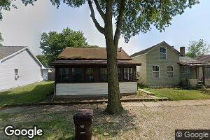512 School St, Henry, IL 61537