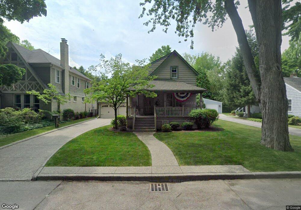 79 Lakeview Ave, Grosse Pointe Farms, MI 48236 - photo 1