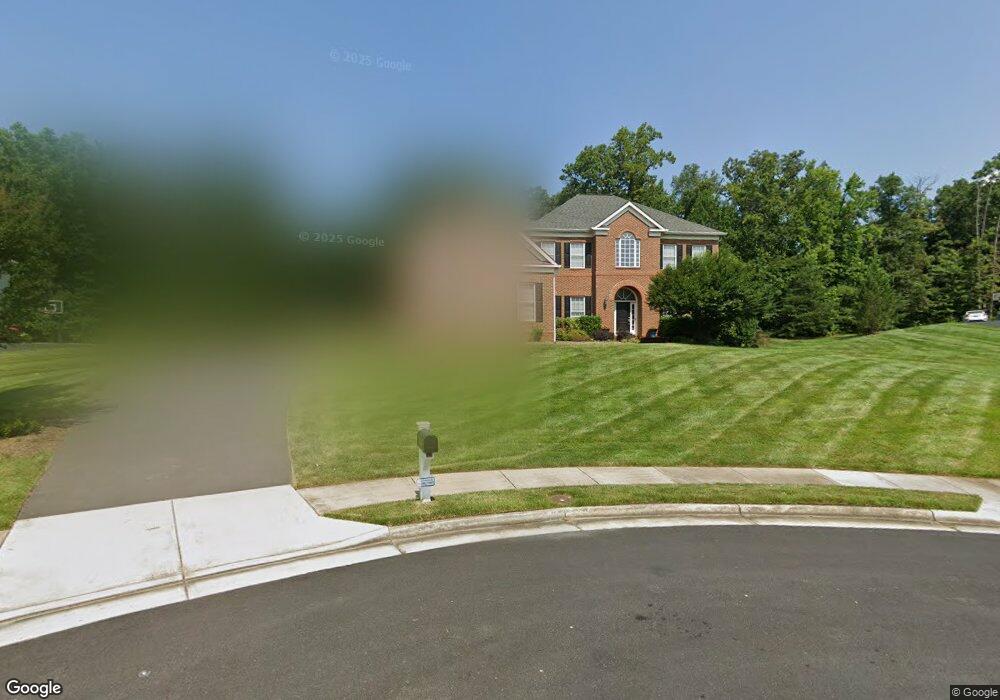 8907 Laurel Overlook Dr, Lorton, VA 22079 - photo 1