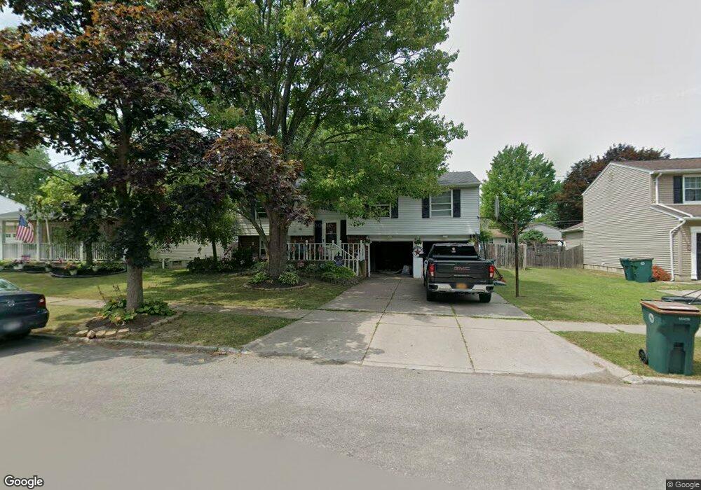 870 Fairmont Ave, North Tonawanda, NY 14120 - photo 1