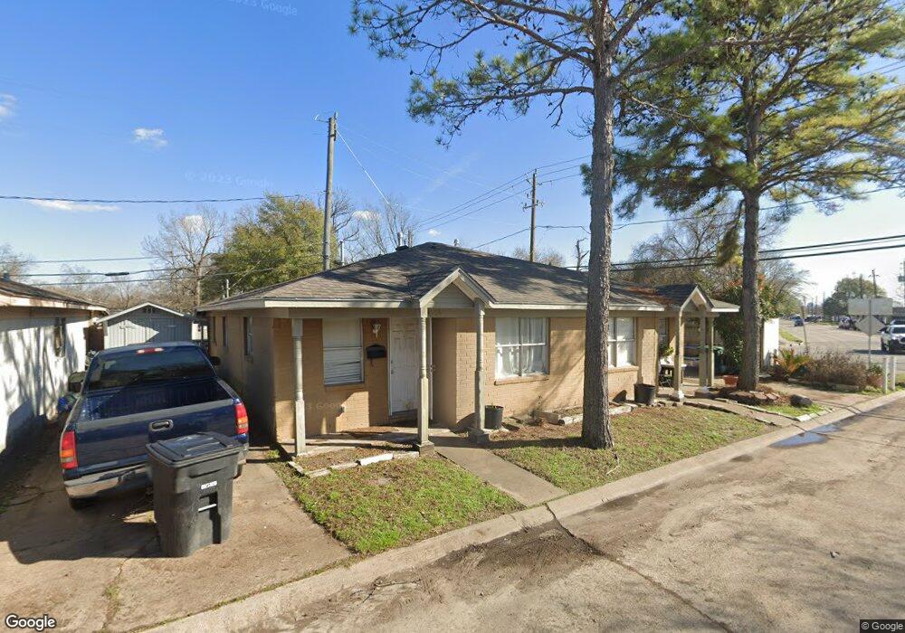 4506 Lelay Cir, Houston, TX 77022 - photo 1