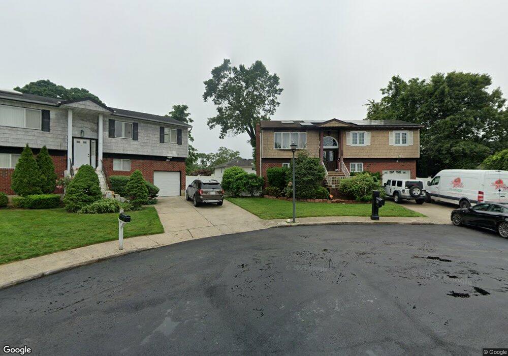 1119 Christopher Ct, West Hempstead, NY 11552 - photo 1