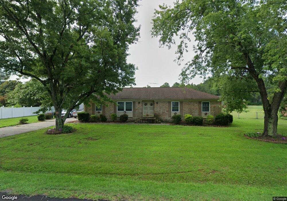 2613 Maury Rd, Petersburg, VA 23805 - photo 1