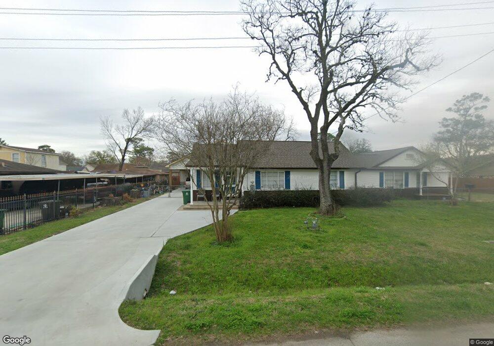 7814 Melrose St, Houston, TX 77022 - photo 1