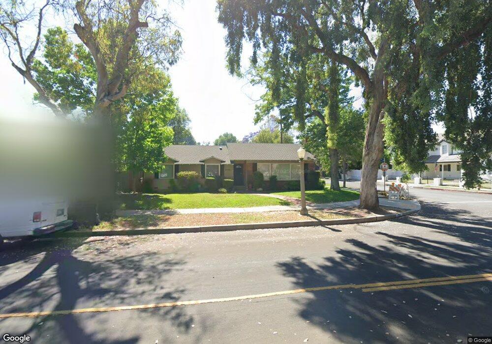 5132 Comercio Ave, Woodland Hills, CA 91364 - photo 1
