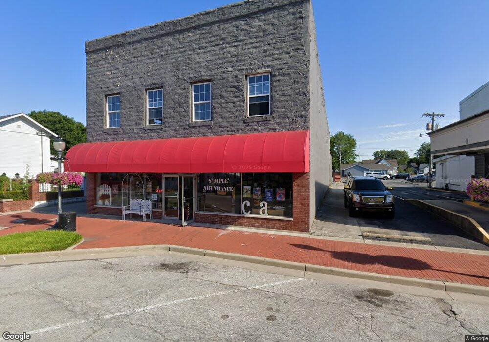 110 W Main Cross St, Edinburgh, IN 46124 - photo 1