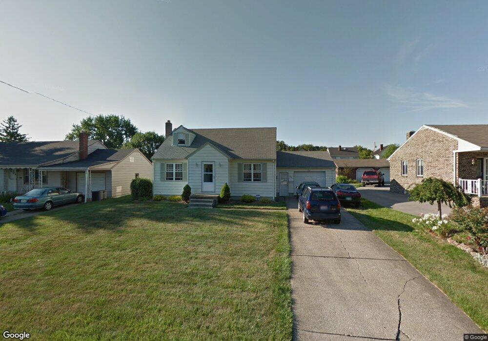 401 Como St, Struthers, OH 44471 - photo 1