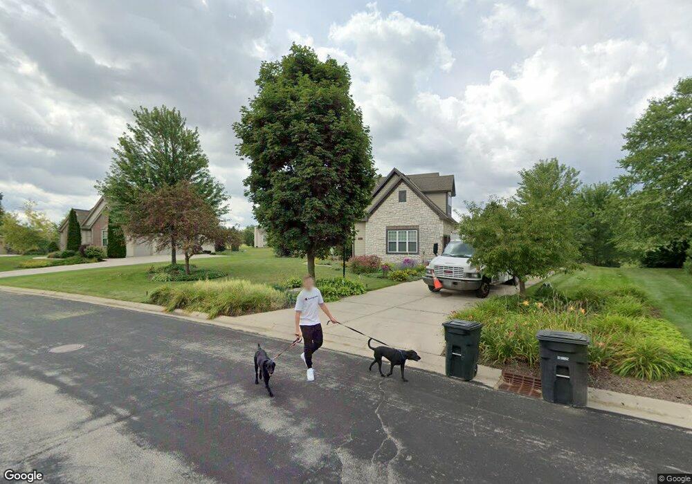 W130N6643 Daylily Dr, Menomonee Falls, WI 53051 - photo 1