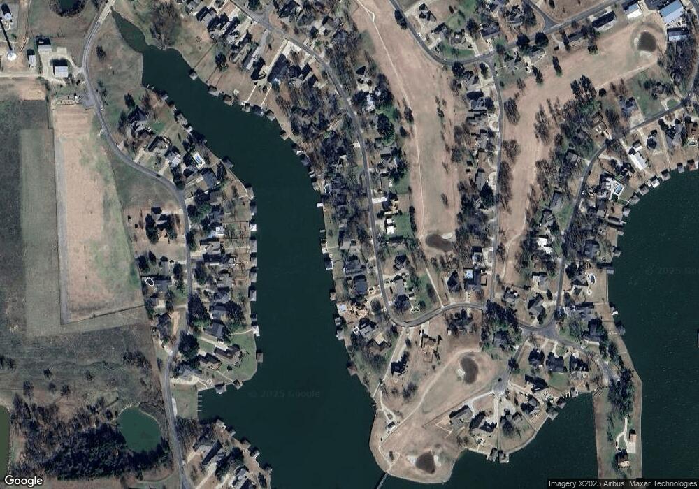 725 Kiowa Dr W, Gainesville, TX 76240 - photo 1