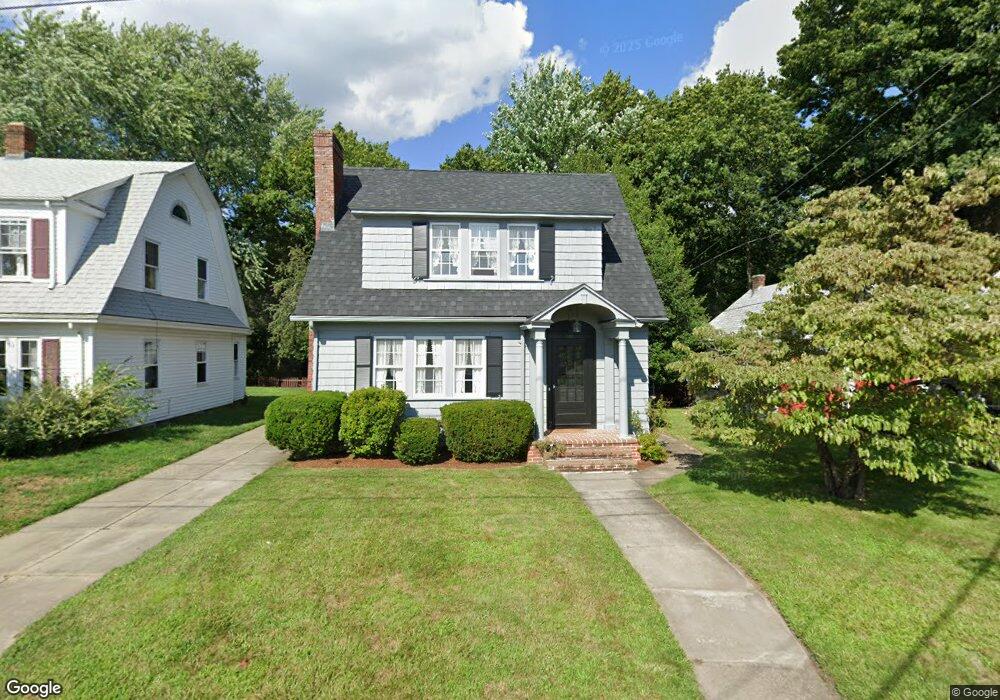 288 Parkside Dr, Warwick, RI 02888 - photo 1