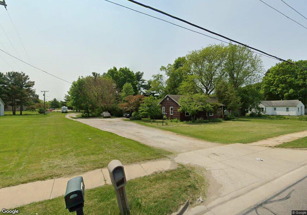 401 W Hively Ave, Elkhart, IN 46517 - photo 1