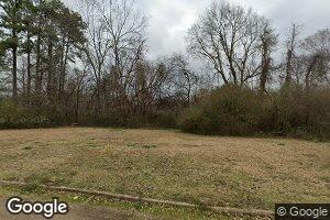 715 N 9th St, Gurdon, AR 71743