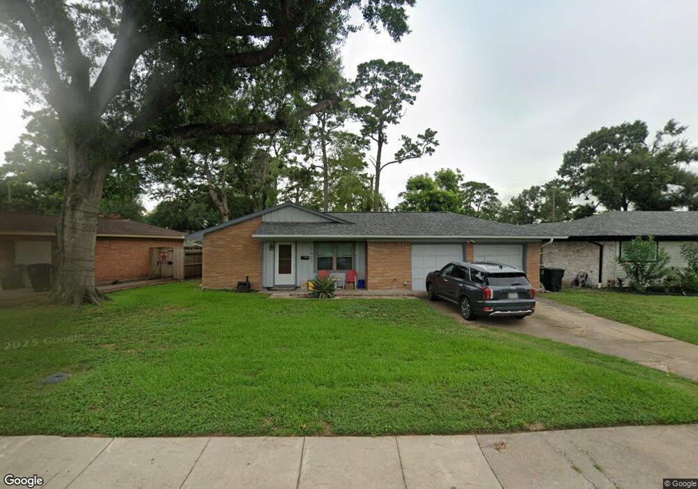5021 De Lange Ln, Houston, TX 77092 - photo 1