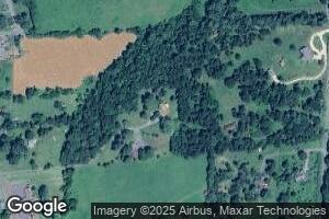5 Post Office Ln, Flint Hill, VA 22627