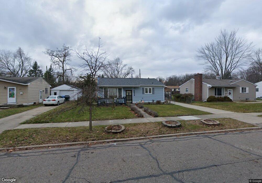 4624 Lowcroft Ave, Lansing, MI 48910 - photo 1