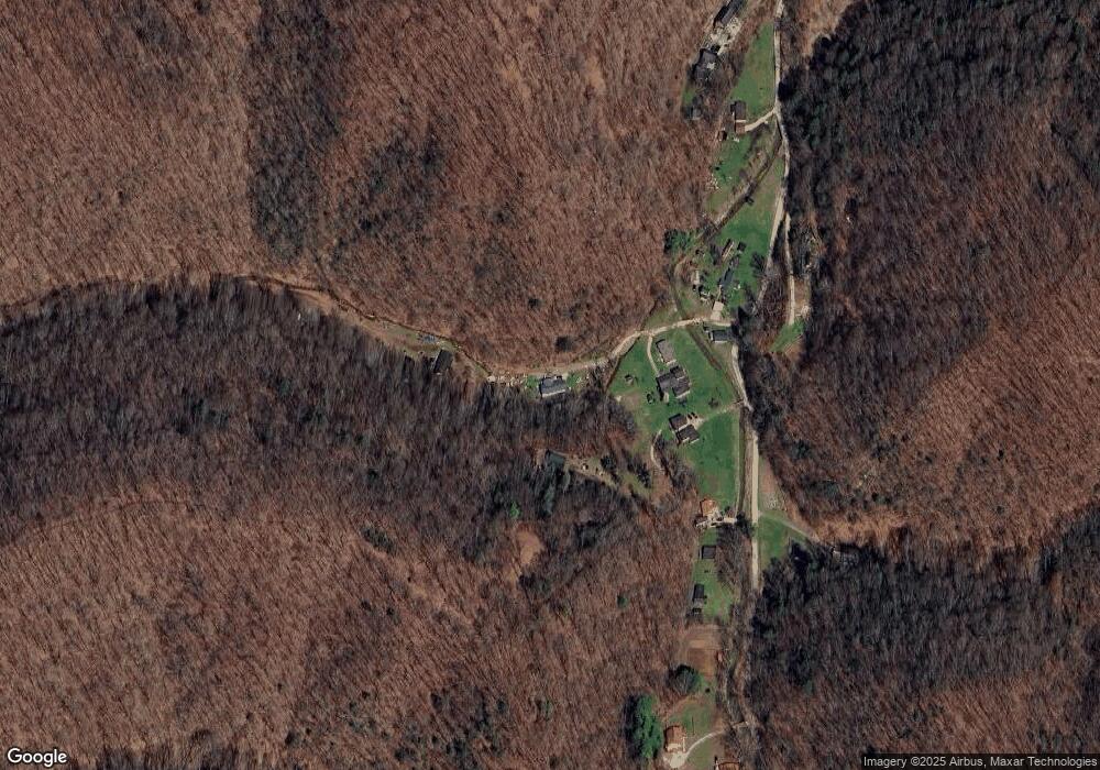 21 Watts Family Ct, Branchland, WV 25506 - photo 1