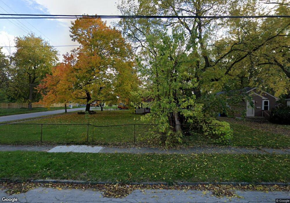 305 W Berry Ave, Lansing, MI 48910 - photo 1