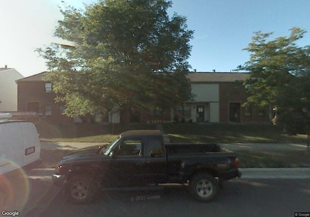 938 Cross Country Dr E, Westerville, OH 43081 - photo 1