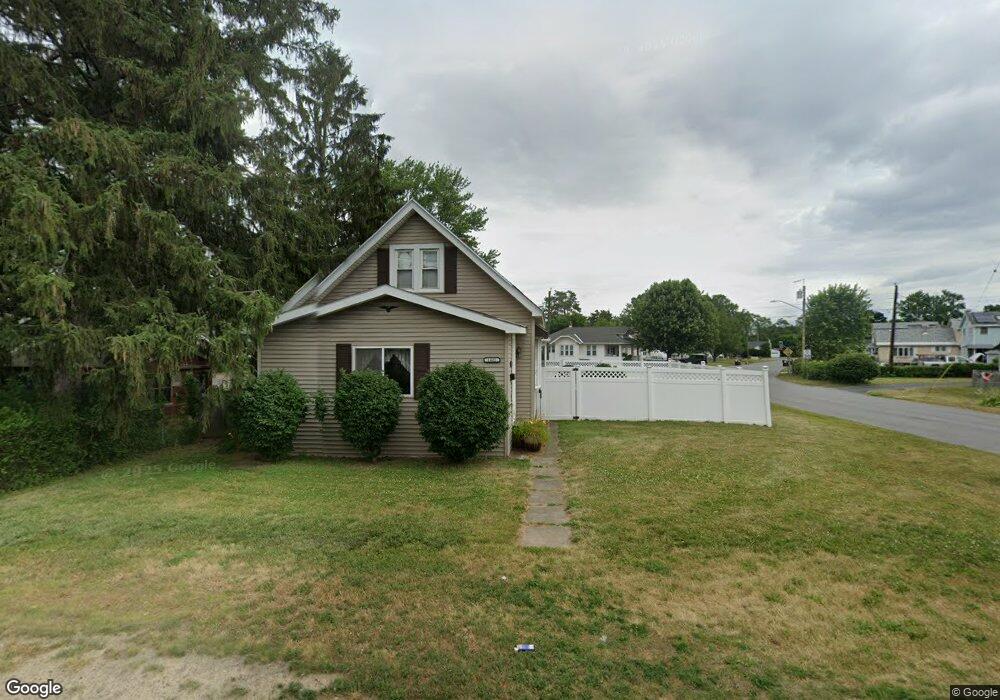 1421 Curry Rd, Schenectady, NY 12306 - photo 1