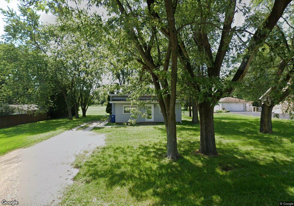 1533 Macarthur Dr, Waukegan, IL 60087 - photo 1